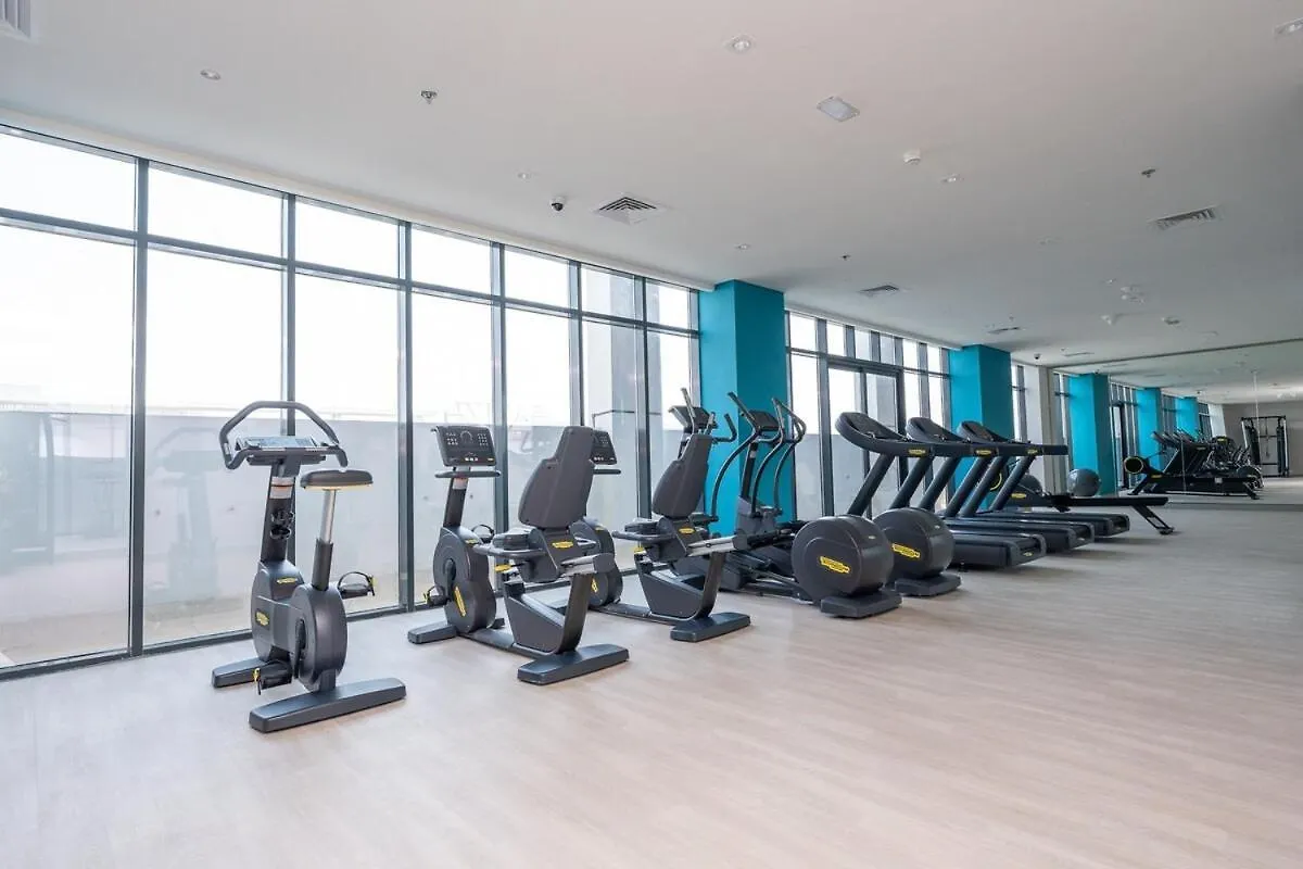 Quiet Elegance Studio Living Near Burj Khalifa In Azizi Riviera Dubai Lejlighed